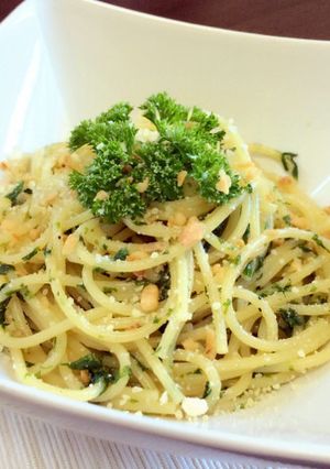 パセリ大量消費【ペペロンチーノ】-レシピのメイン写真