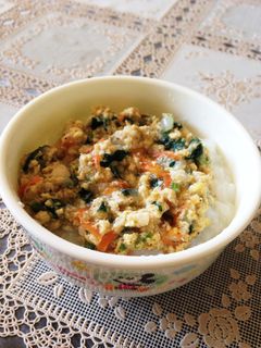 離乳食後期 彩り親子丼-レシピのメイン写真