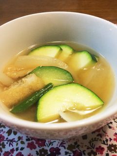 ズッキーニのお味噌汁-レシピのメイン写真