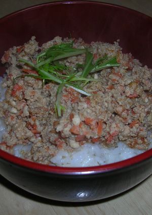 ☆鍋で余ったミンチで♪お手軽☆鶏そぼろ丼-レシピのメイン写真