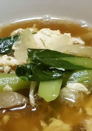 コク旨！小松菜と舞茸の溶き玉中華スープ♪-レシピのメイン写真