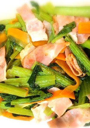 常備菜＊小松菜にんじんベーコン大量消費-レシピのメイン写真