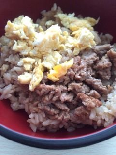 簡単二色丼-レシピのメイン写真
