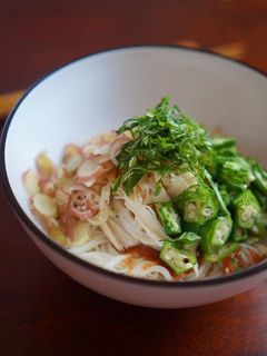 茹で鶏で☆梅風味そうめん-レシピのメイン写真