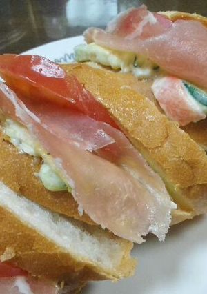 バケットでサンド-レシピのメイン写真