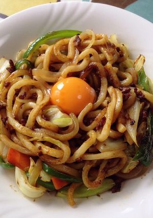 満腹カレー焼きうどん♪ランチに♪-レシピのメイン写真