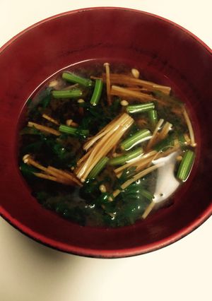料亭風 春菊とえのきの赤だしw/味醂-レシピのメイン写真