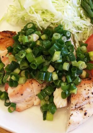 ＊糖質制限＊鶏胸肉の香味ネギソース-レシピのメイン写真