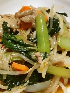 小松菜と豚肉のピリ辛オイスターソース炒め-レシピのメイン写真