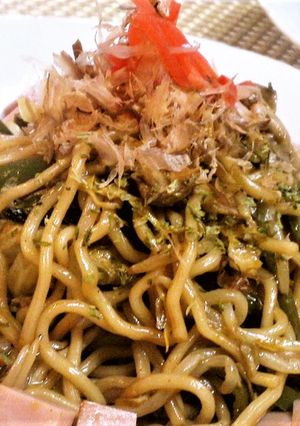 ピリッと旨辛【焼き豚ソース焼きそば】-レシピのメイン写真