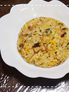 大葉で爽やか!パラッと仕上がる和風炒飯-レシピのメイン写真