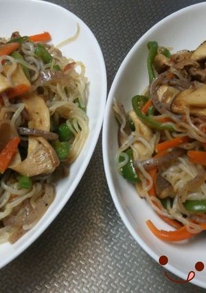 沙茶醤エリンギ白滝炒め(o^O^o)-レシピのメイン写真