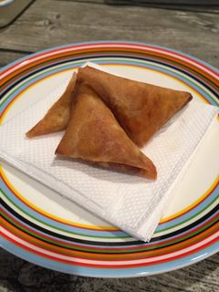 カレー風味のケチャップそぼろ:サモサ風-レシピのメイン写真