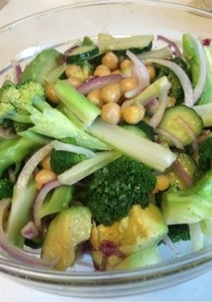 セロリひよこ豆サラダ-レシピのメイン写真