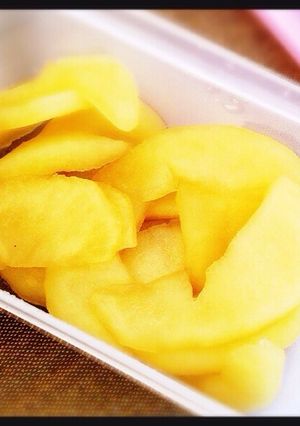 りんご蜂蜜煮◆お弁当デザートや喉の風邪に-レシピのメイン写真