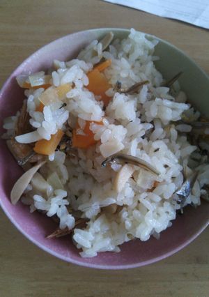 小魚アーモンド入り炊き込みご飯-レシピのメイン写真