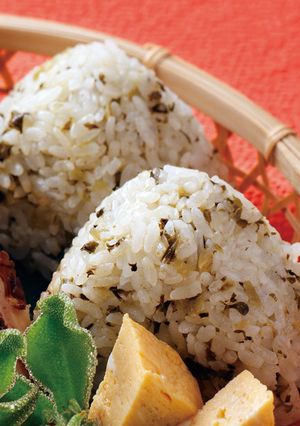 混ぜるだけ!めんたい高菜おにぎり-レシピのメイン写真