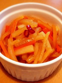 大根と人参のキンピラ(*^^*)-レシピのメイン写真