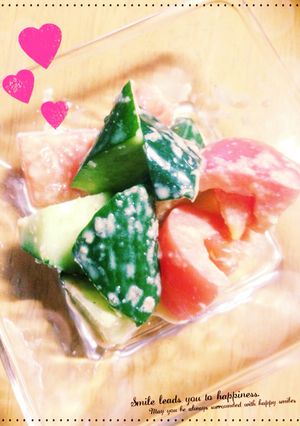 超簡単！トマきゅうサラダ-レシピのメイン写真