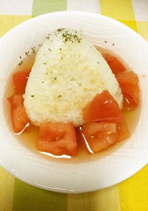 栄養士が作ったおにぎりスープ♪-レシピのメイン写真