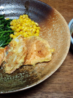 ★サーモンピカタ★パルメザンとごま入り-レシピのメイン写真