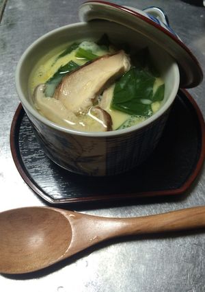 出汁の効いた茶わん蒸し-レシピのメイン写真