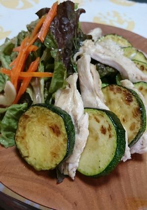 ズッキーニと鶏むねマリネのサラダ☆-レシピのメイン写真