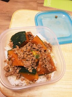 カボチャひき肉丼-レシピのメイン写真