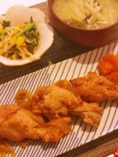 手羽元と玉ねぎの甘辛酸っぱ煮-レシピのメイン写真