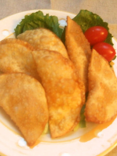 余った餃子の皮で☆ビールの友♡チーズ揚げ-レシピのメイン写真