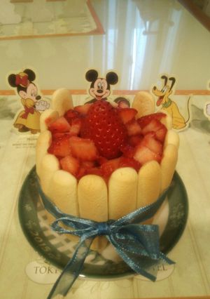 1歳☆苺の誕生日ケーキ-レシピのメイン写真
