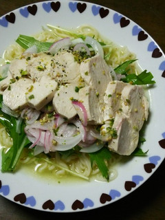 すっぱ~い鶏のせ冷やしラーメン-レシピのメイン写真