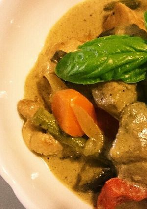 ナンプラーを使わないグリーンカレー-レシピのメイン写真