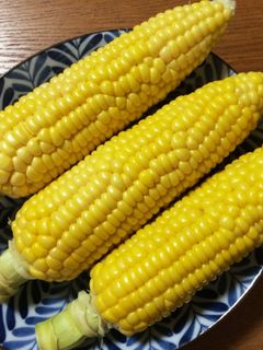 レンジで2分☆簡単!とうもろこしの茹で方-レシピのメイン写真