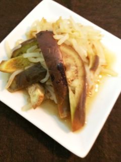 簡単*茄子ともやしの梅肉和-レシピのメイン写真