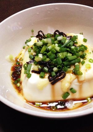 レンジで♪チーズと塩昆布の湯豆腐おつまみ-レシピのメイン写真