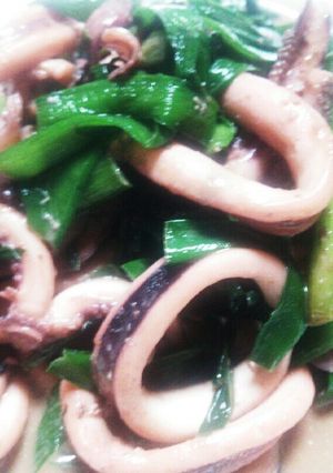 イカとニラのマヨネーズ醤油炒め-レシピのメイン写真