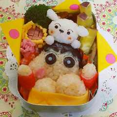 รูปของ ぶりぶりークレヨンしんちゃん キャラ弁