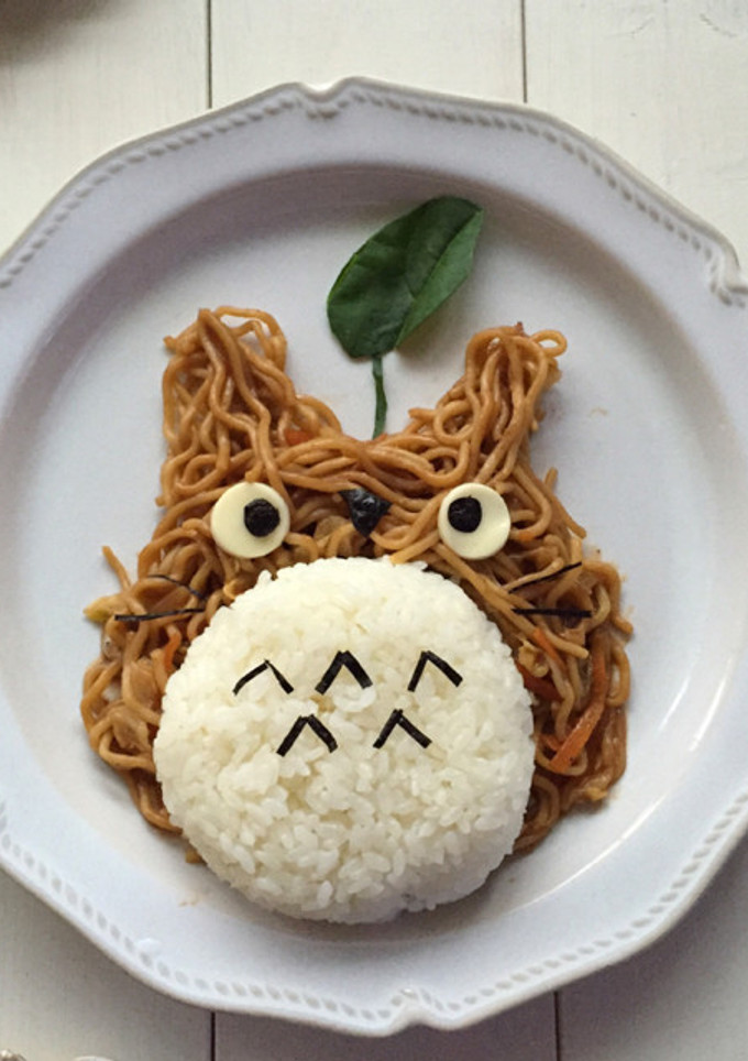 デコごはん＊トトロの焼きそば-レシピのメイン写真