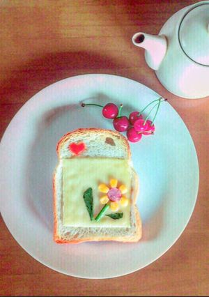 朝ごはん♩見た目も可愛いお花トースト-レシピのメイン写真