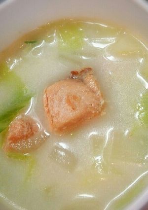 鮭と角切り野菜のスープ-レシピのメイン写真