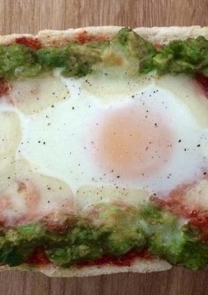 アボカドエッグトースト-レシピのメイン写真