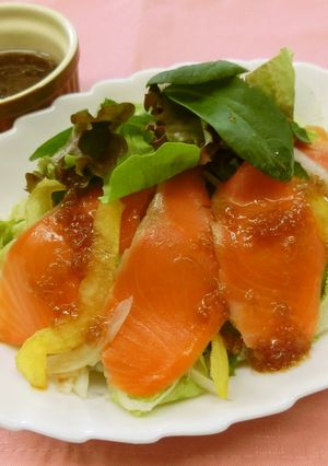 スモークサーモンのカルパッチョサラダ-レシピのメイン写真