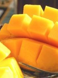 さいの目飾り切りマンゴー-レシピのメイン写真