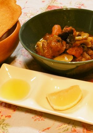 牛スジ肉と豆のシイタケ昆布・トマト煮込み-レシピのメイン写真