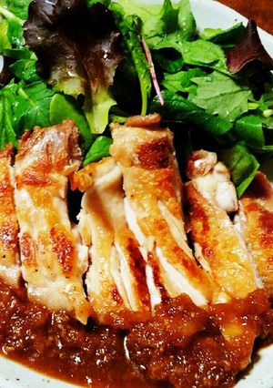 鶏もも肉の皮パリパリ焼き-レシピのメイン写真