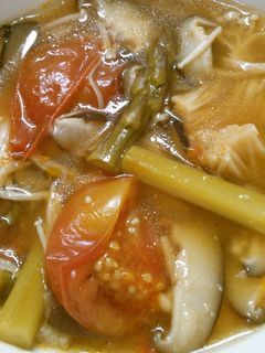 簡単トマトとアスパラ えのきの中華スープ-レシピのメイン写真