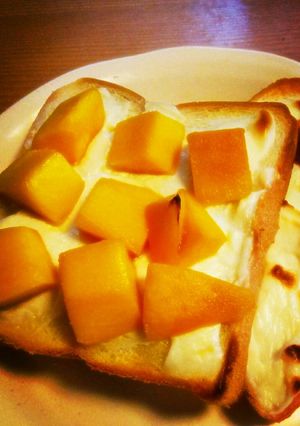 めっちゃ旨 !!マンゴークリチトースト♪-レシピのメイン写真