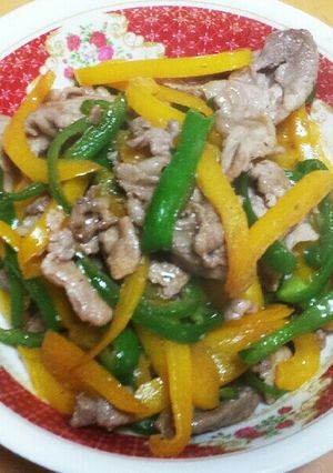 超簡単!!豚肉で作るなんちゃって青椒肉絲-レシピのメイン写真