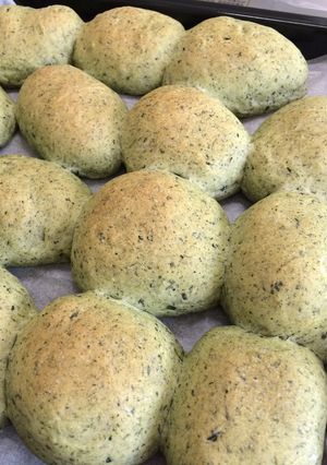 ほうれん草の豆乳きな粉クリームパン-レシピのメイン写真